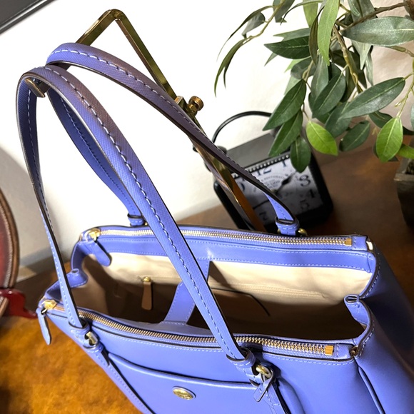 COACH Peyton Jordan Double Zip Carryall, No. F25669 - Picture 9 of 13